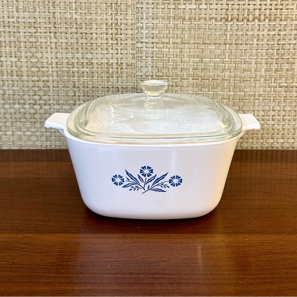 🌟2xHP🌟VTG 1966-1969 CorningWare Blue Cornflower Covered Casserole 1 3/4 Qt - Picture 3 of 10